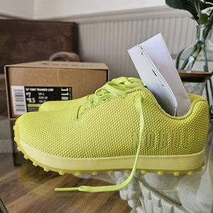 NOBULL NEW SF Turf Trainer Athletic Shoes in yellow NWT M / W8.5